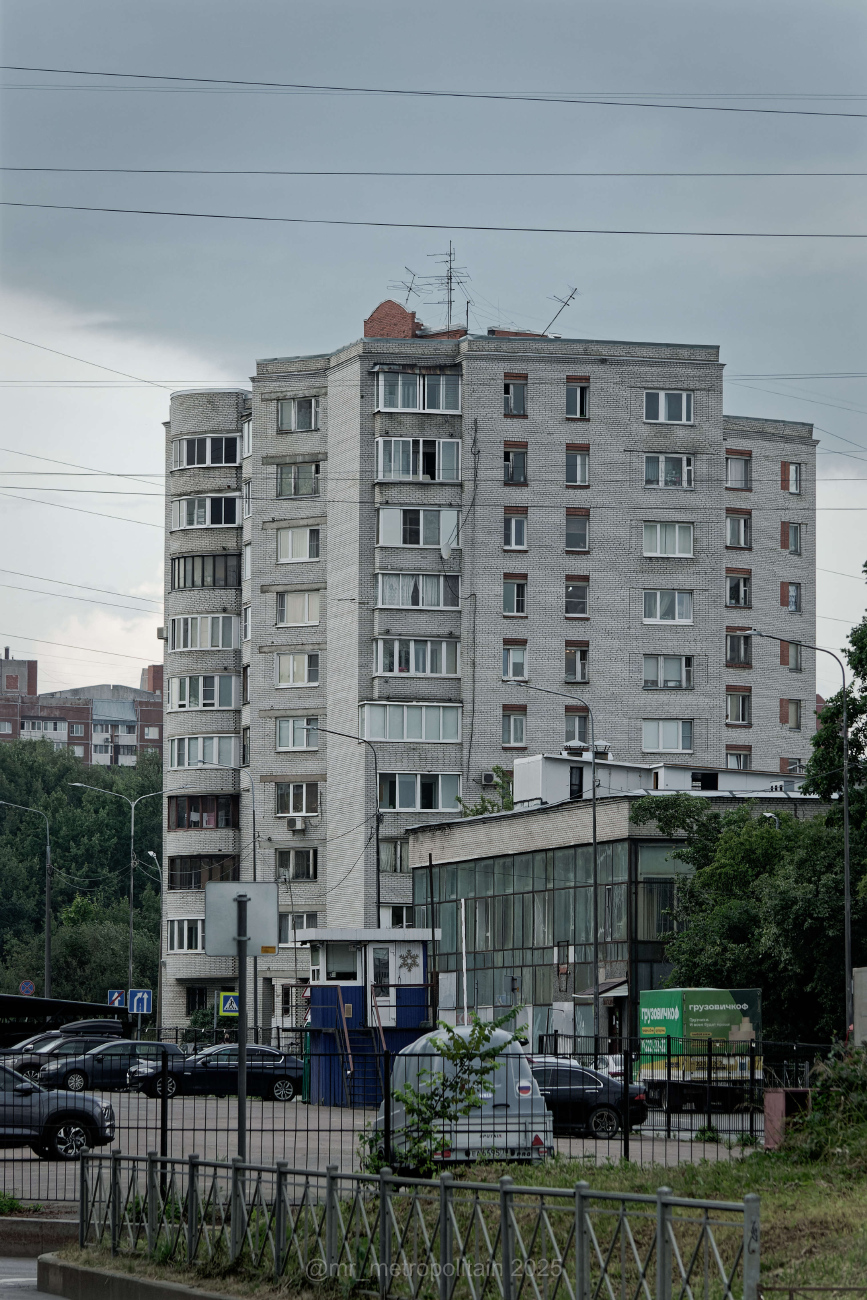 Санкт-Петербург, Октябрьская набережная, 80 корп. 4; Октябрьская набережная, 80 корп. 5