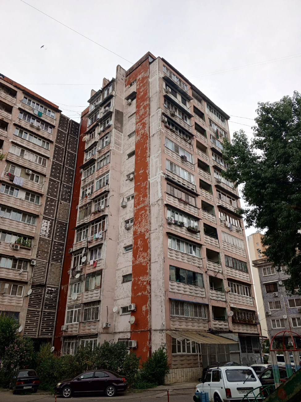 Сочи, Улица 60 лет ВЛКСМ, 14
