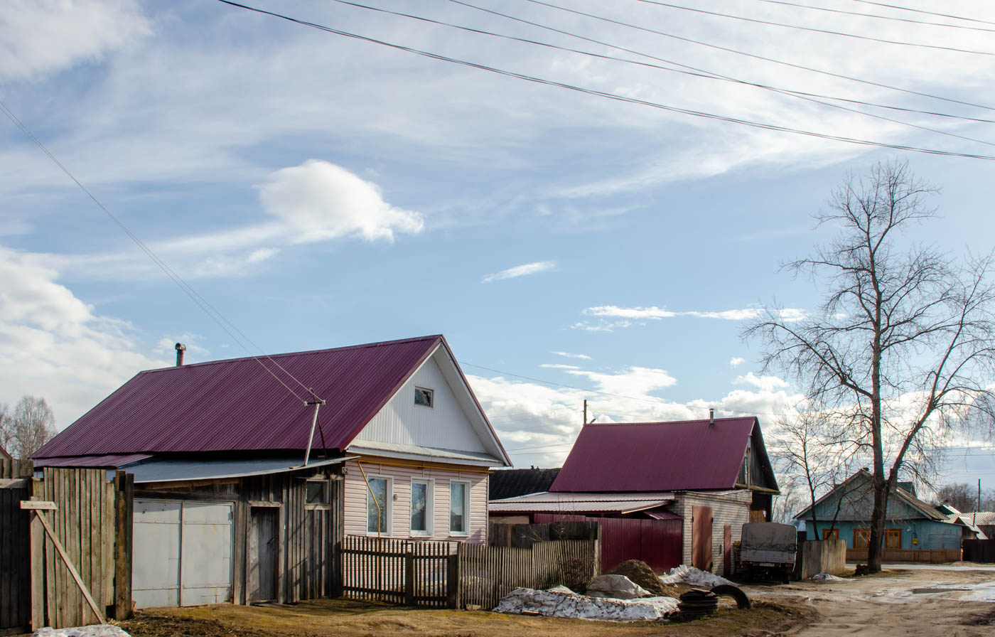 Solikamsk, Улица Луначарского, 52; Улица Фрунзе, 96/50; Улица Фрунзе, 57