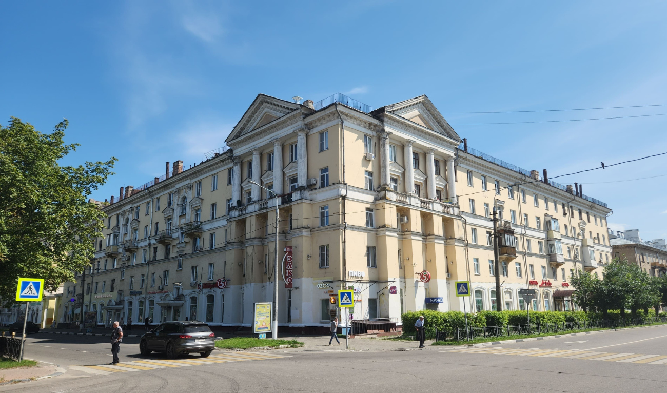 Электросталь, Советская улица, 12 / Улица Николаева, 1