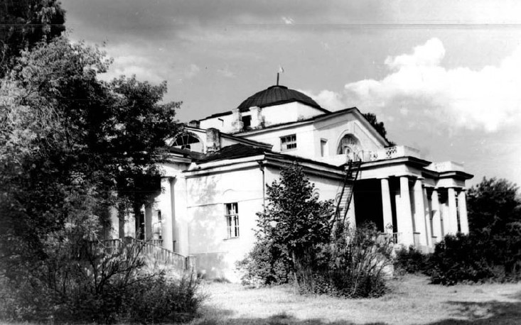 Заволжский район, прочие н.п., дер. Порозово, усадьба Студёные Ключи (главный дом)