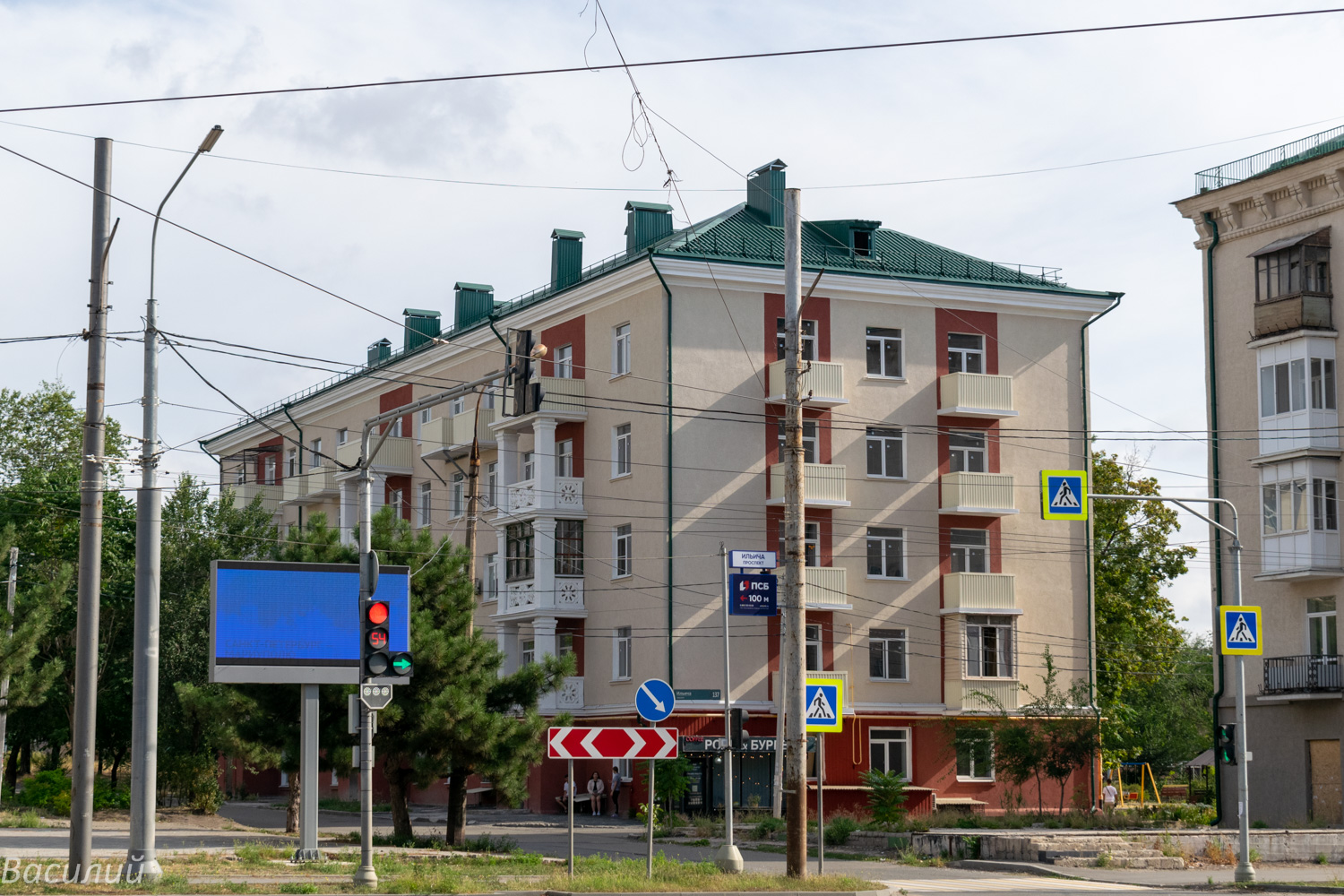 Мариуполь, Проспект Ильича, 137 Мариуполь, Проспект Ильича, 137