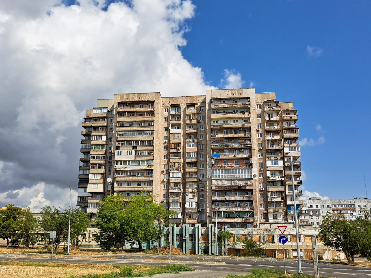 Mariupol, Проспект Строителей, 161; Проспект Строителей, 161А