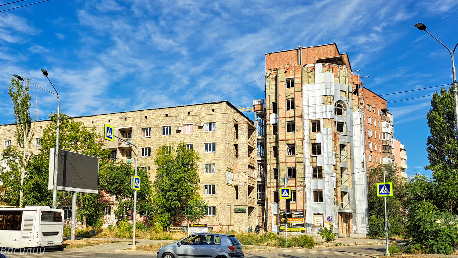 Мариуполь, Проспект Строителей, 143; Проспект Строителей, 141