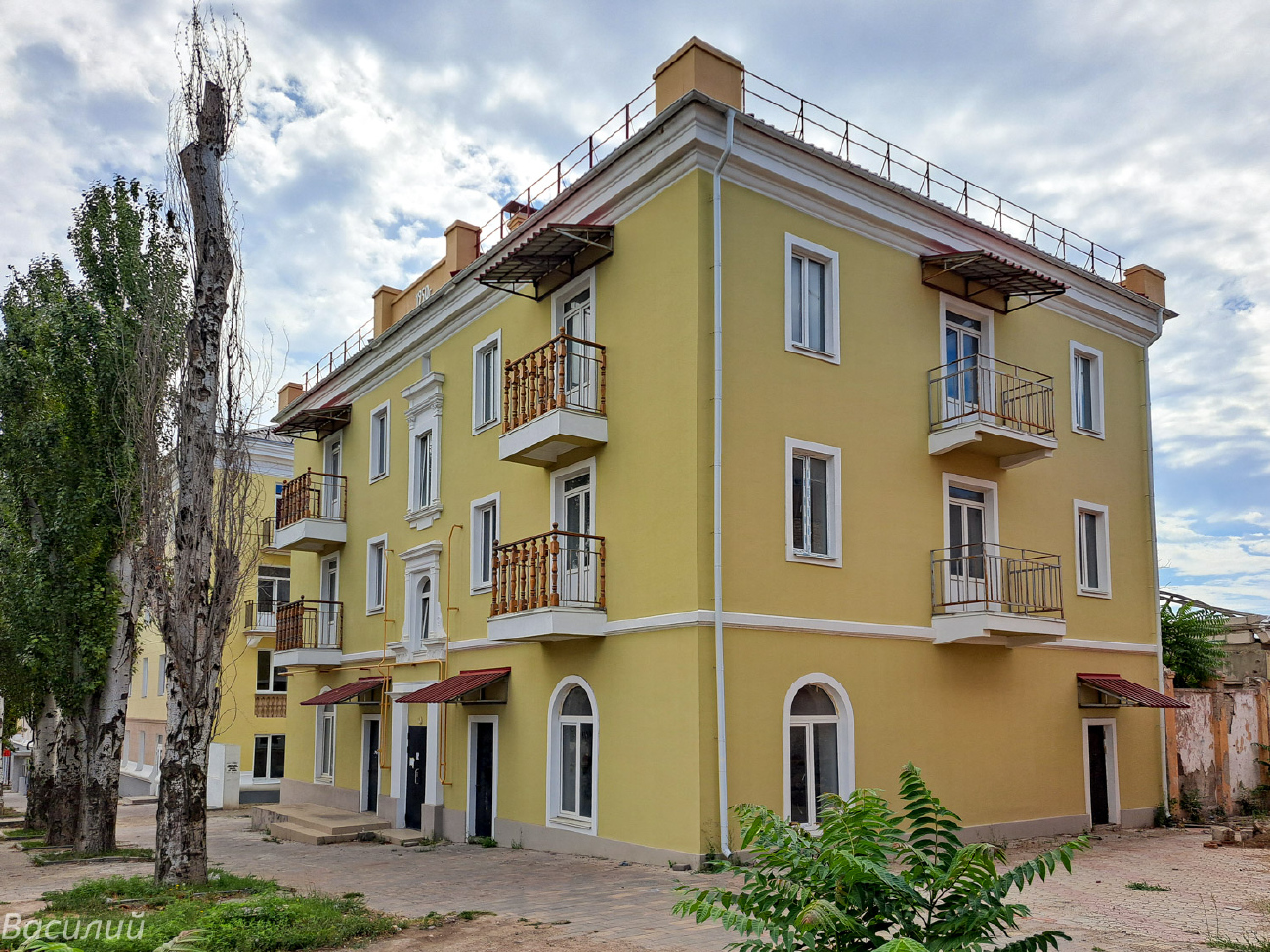 Мариуполь, Проспект Ленина, 32