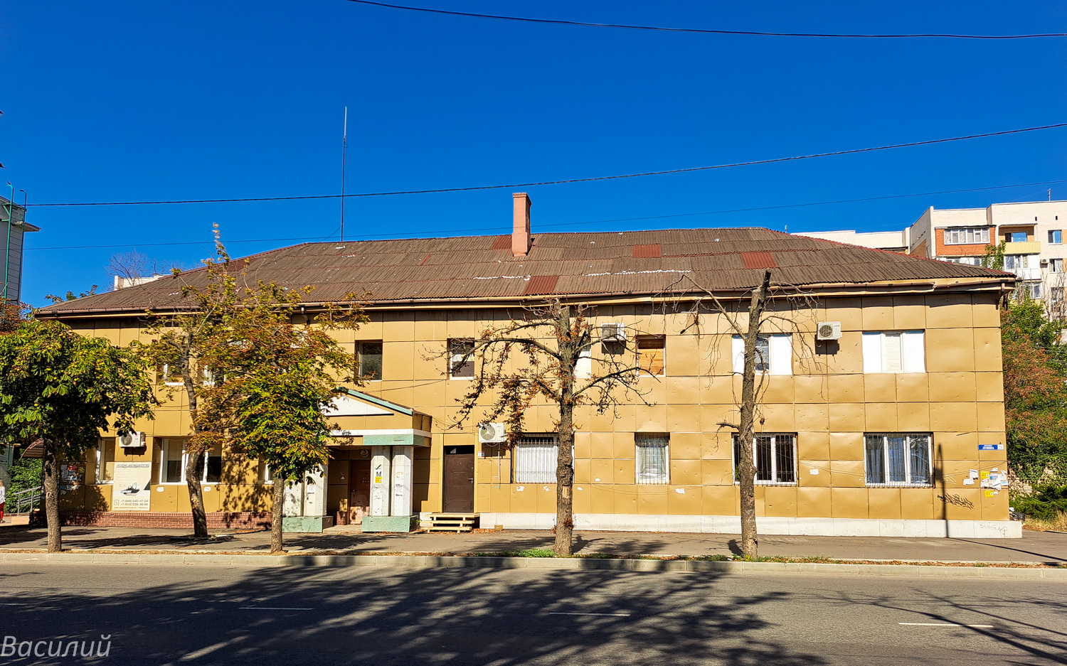 Mariupol, Проспект Адмирала Лунина, 21