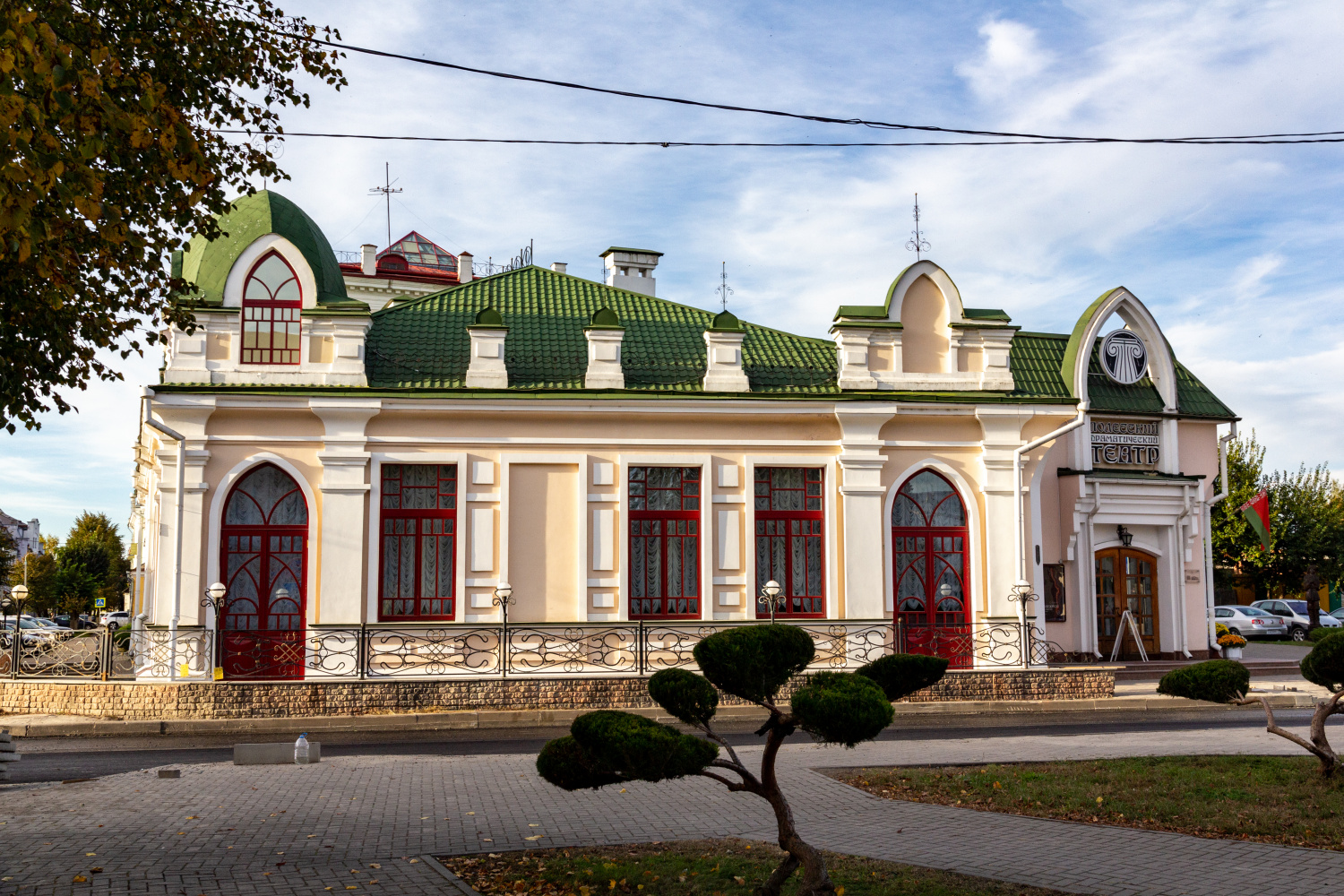 Пинск, Улица Веры Хоружей, 10