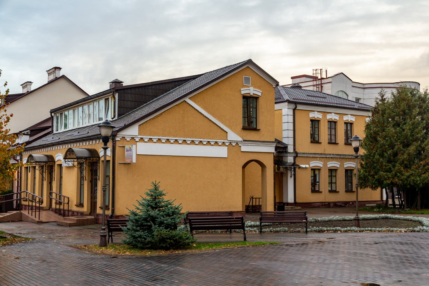 Пинск, Первомайская улица, 6