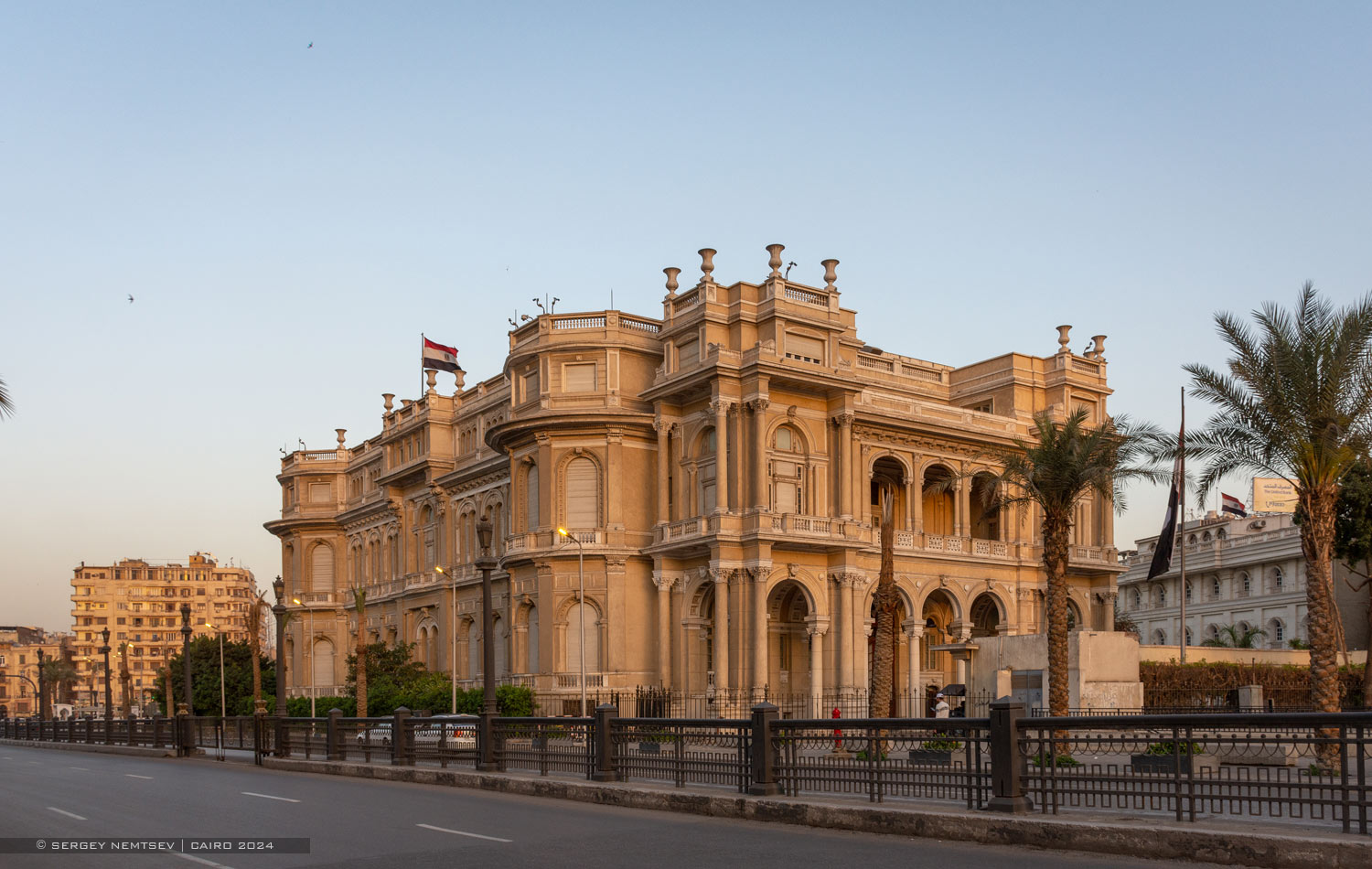 Каир, 92 El Tahrir