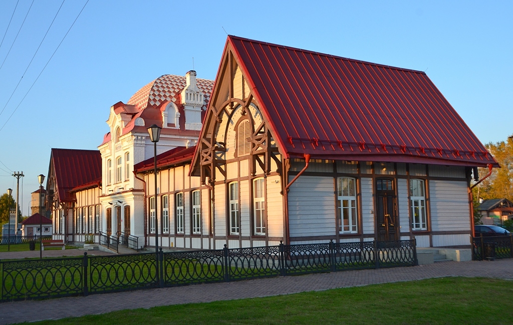 Верхотурье, пос. Привокзальный, Вокзальная улица, 1