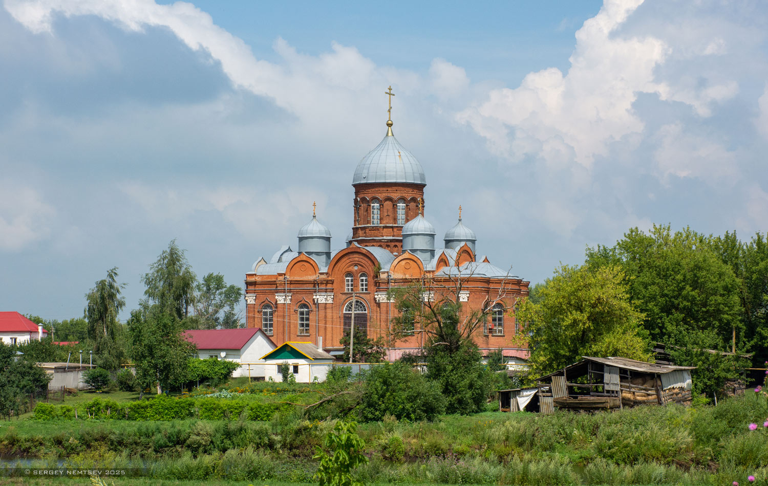 Должанский район, прочие н. п., с. Никольское, Школьная улица, 9