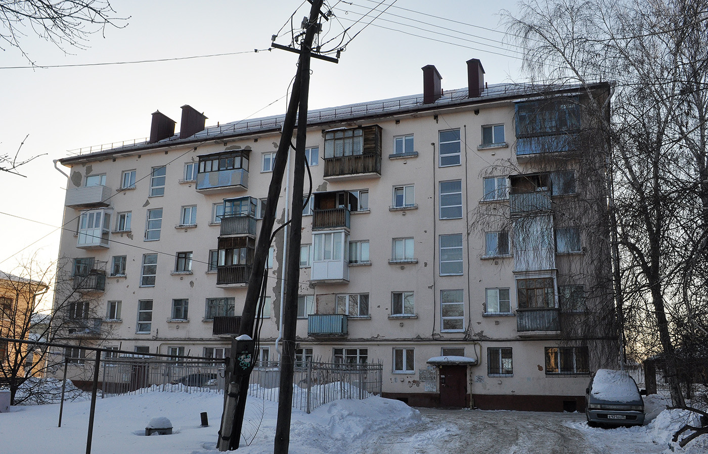 Omsk, Вокзальная улица, 49