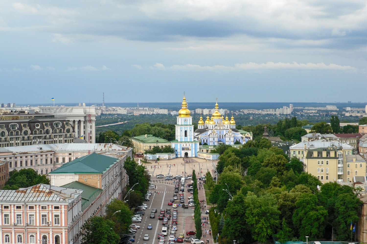 Киев, Большая Житомирская улица, 1; Трёхсвятительская улица, 6. Киев — Панорамы