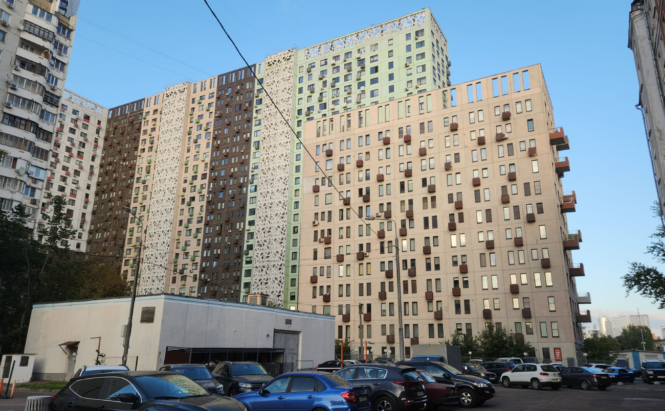 Москва, Улица Народного Ополчения, 11
