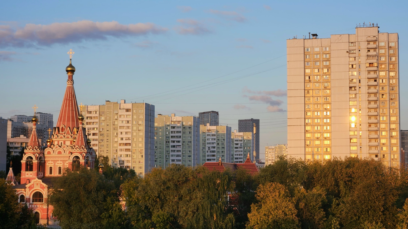 Москва, Филёвский бульвар, 44 корп. 4; Филёвский бульвар, 16; Филёвский бульвар, 41