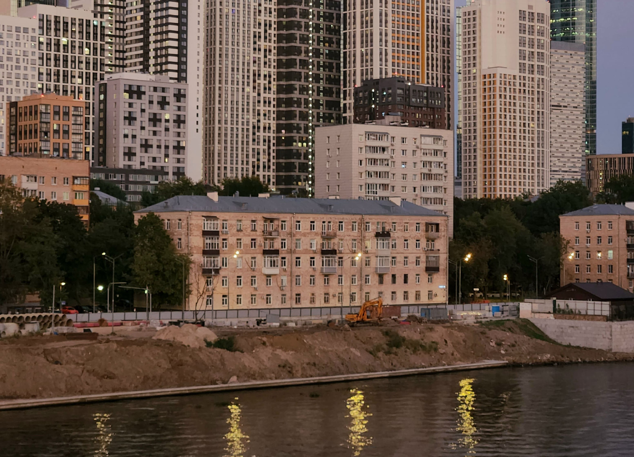 Москва, Шелепихинская набережная, 10