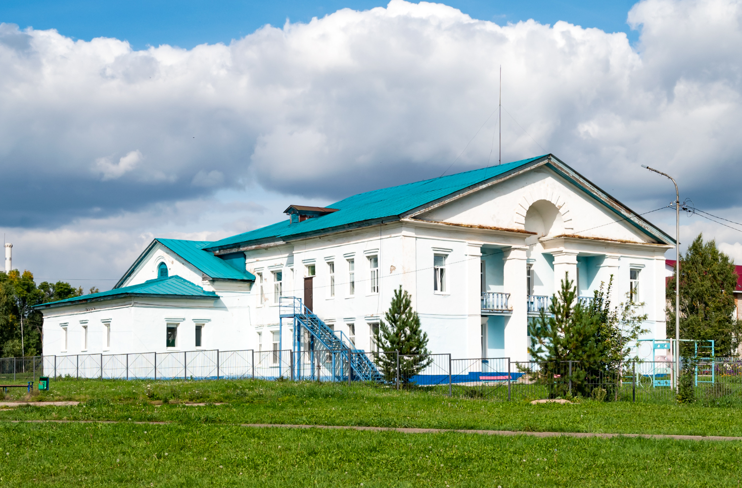 Чишмы, Революционная улица, 12