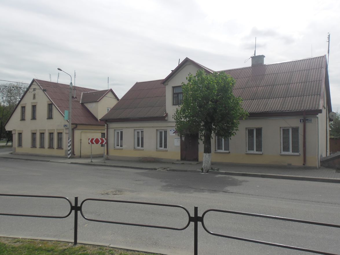 Россь, Советская улица, 3