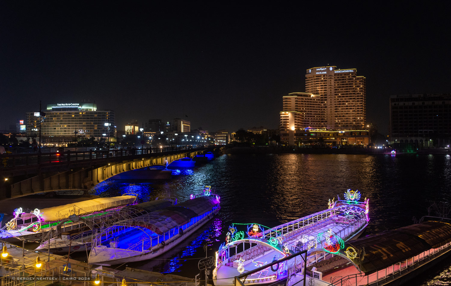 Каир, 23 Kamal El Din Hussein St; The Nile Ritz-Carlton. Каир — Панорамы