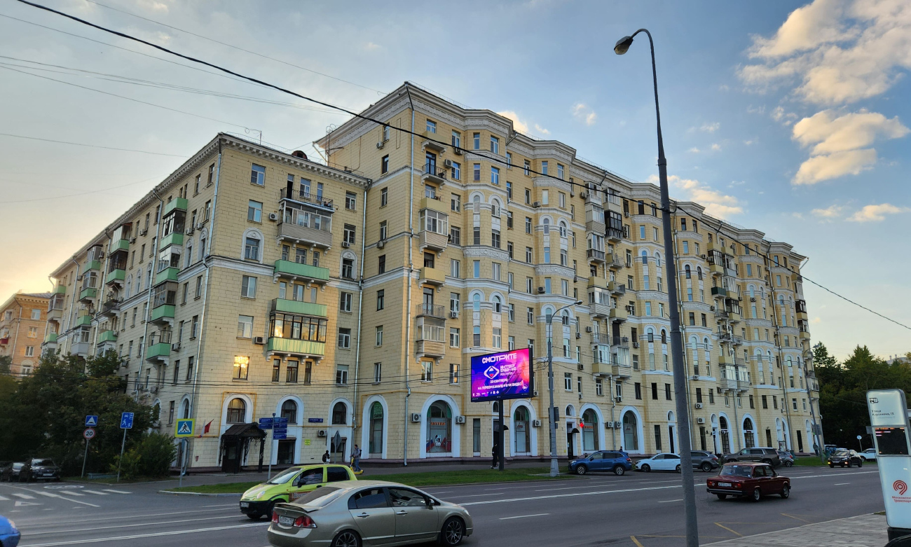 Москва, Улица Куусинена, 15 корп. 1; Улица Куусинена, 15 корп. 2
