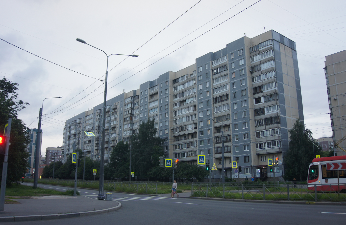 Санкт-Петербург, Проспект Авиаконструкторов, 17 корп. 1