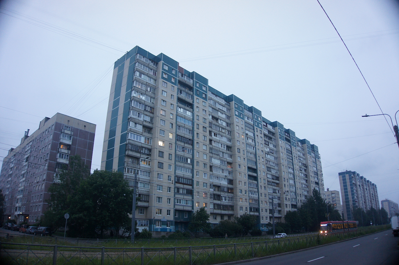 Санкт-Петербург, Проспект Авиаконструкторов, 31 корп. 1