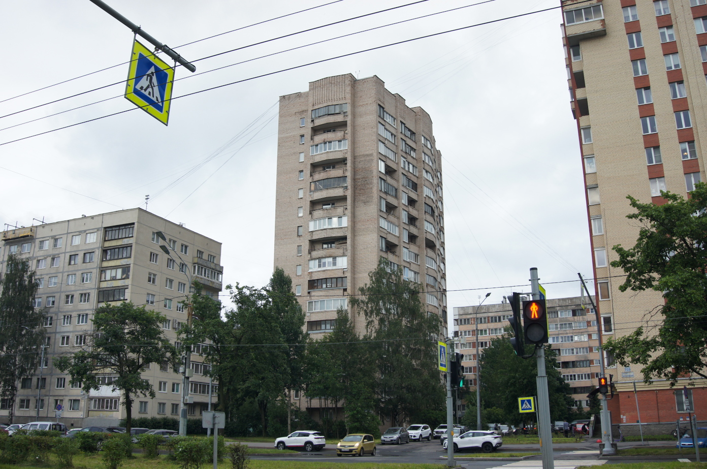 Saint Petersburg, Светлановский проспект, 105