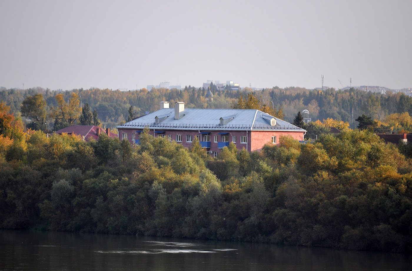 Омск, 1-я Островская улица, 16 Омск, 1-я Островская улица, 16