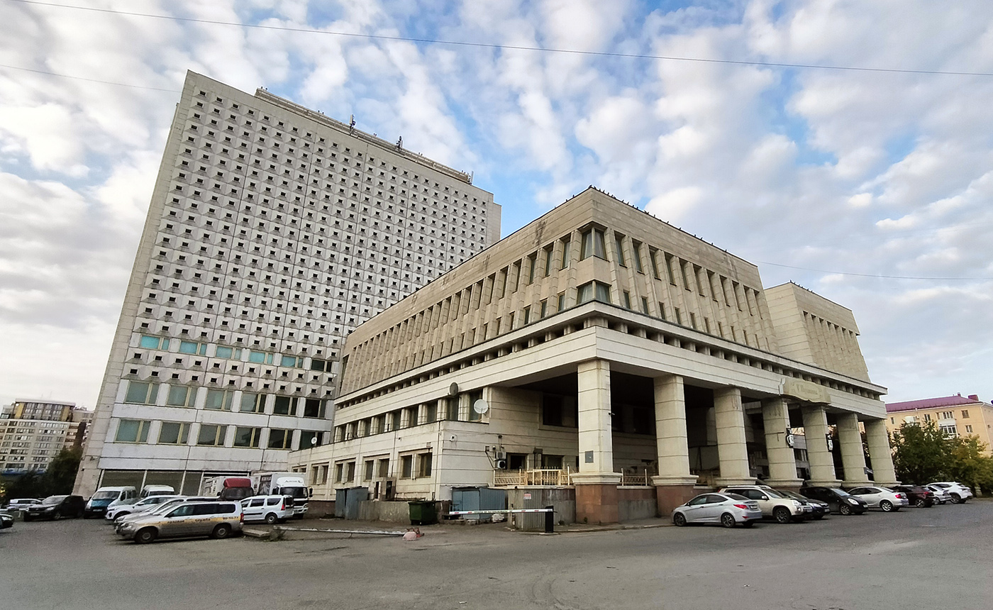 Omsk, Улица Красный Путь, 11