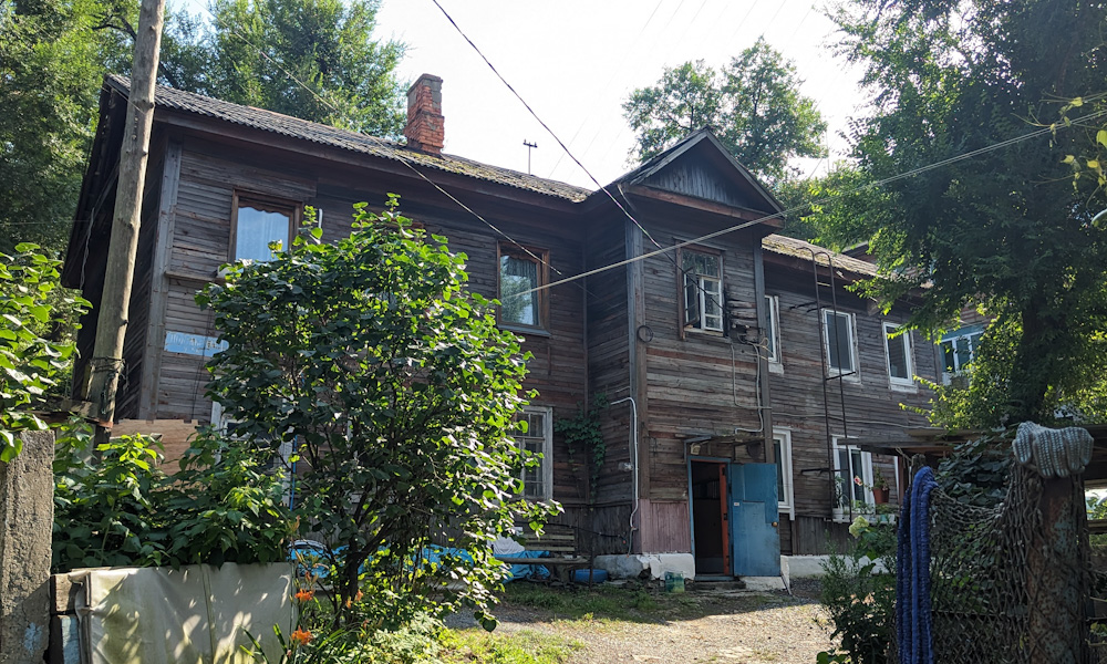 Владивосток, Полтавская улица, 17 Владивосток, Полтавская улица, 17