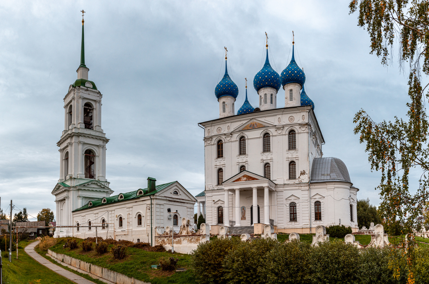 Катунки, Первомайская улица, 7 (колокольня); Первомайская улица, 7
