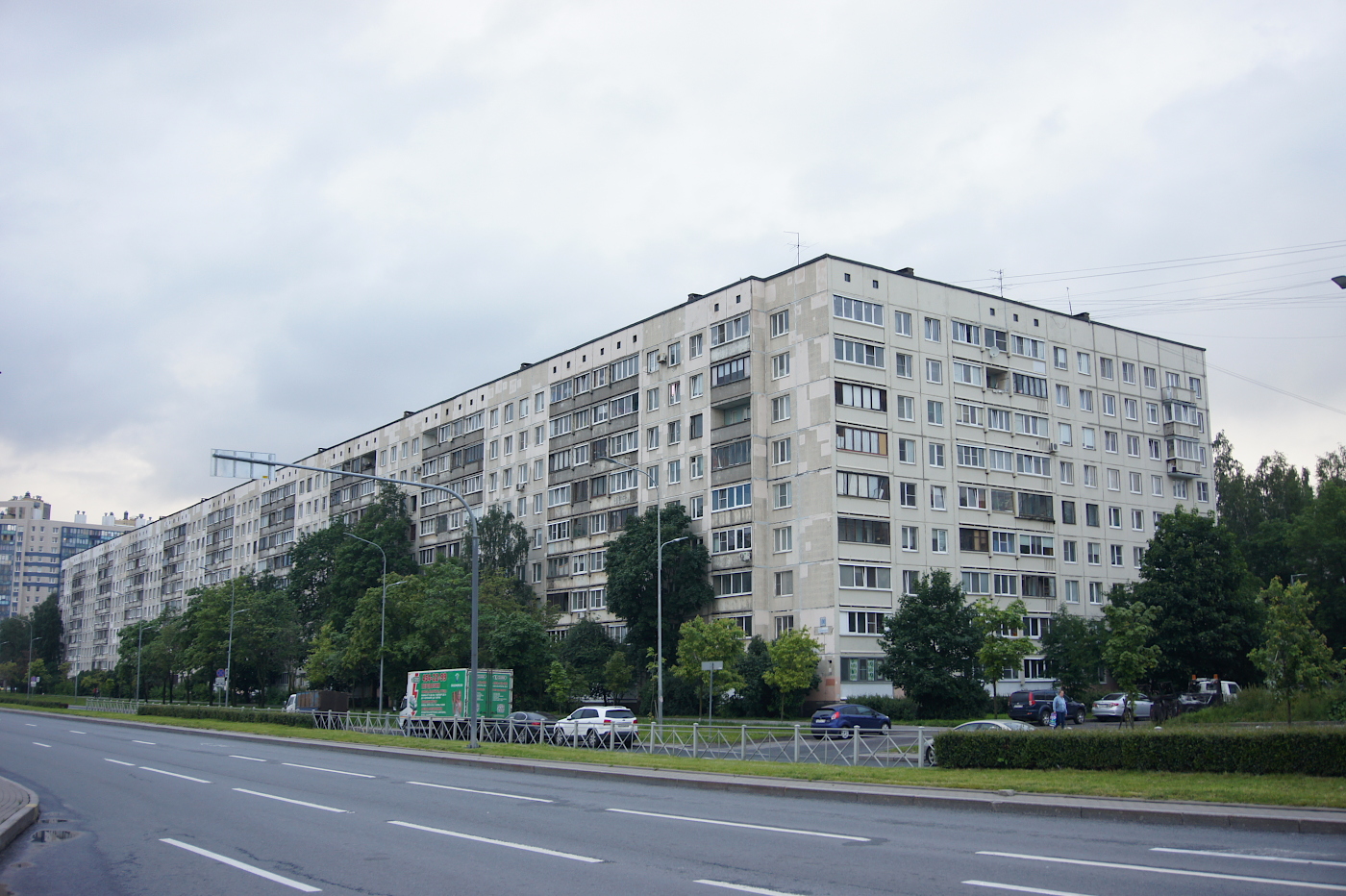 Petersburg, Проспект Луначарского, 100