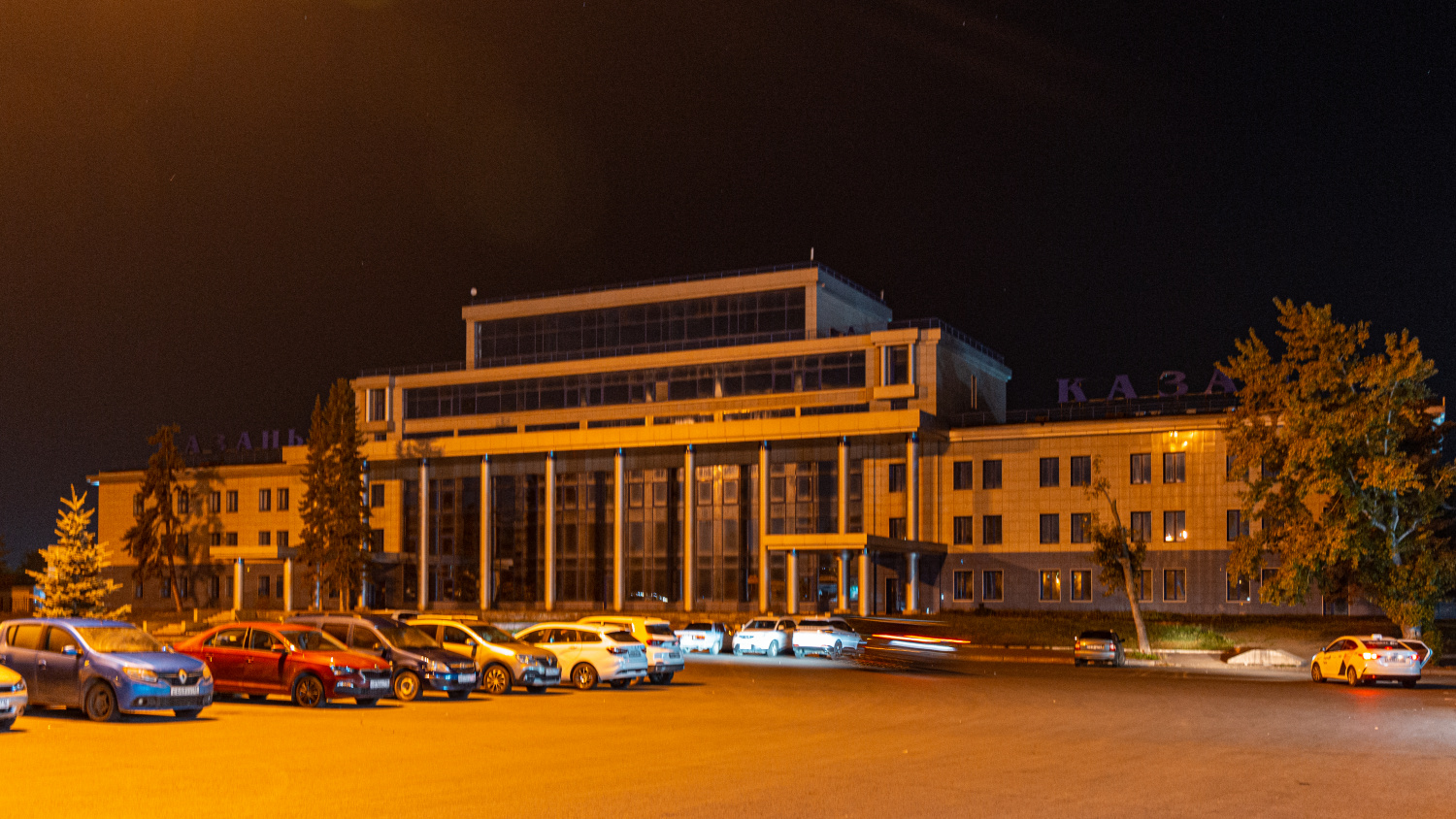 Kazan, Улица Девятаева, 1