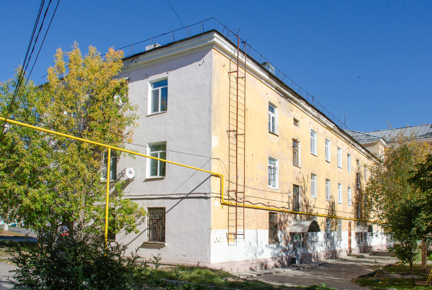 Solikamsk, Улица Черняховского, 31 / Улица Культуры, 42