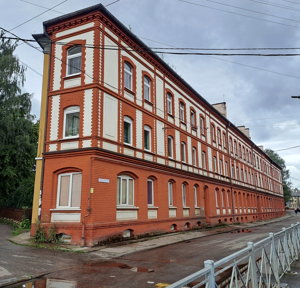 Калининград, Улица Большая Песочная, 1-5 Калининград, Улица Большая Песочная, 1-5