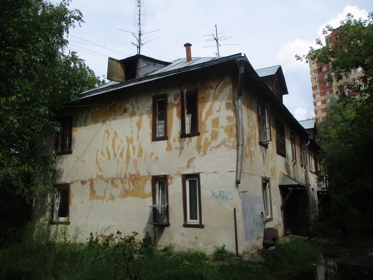 Пушкино, Озёрная улица, 7