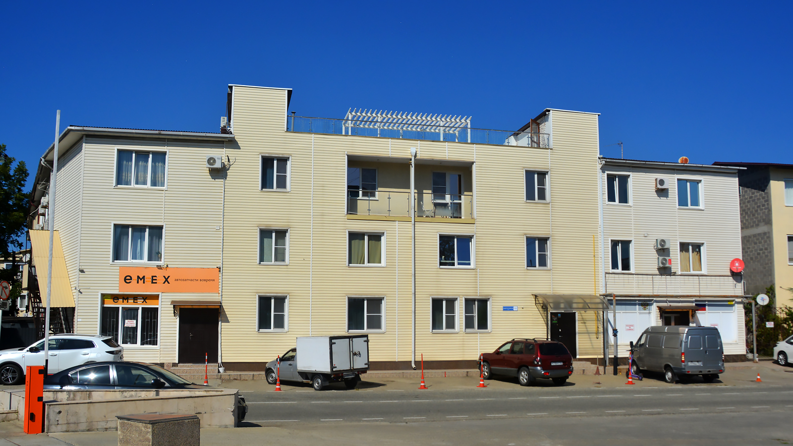 Большой Сочи, Адлер, Улица Энергетиков, 11А