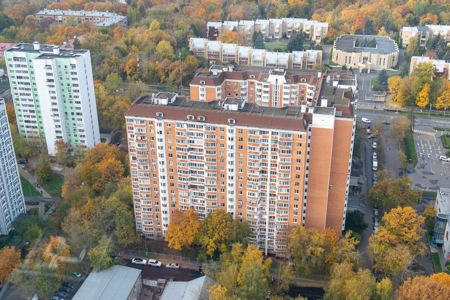 Москва, Хованская улица, 6; 2-я Останкинская улица, 2