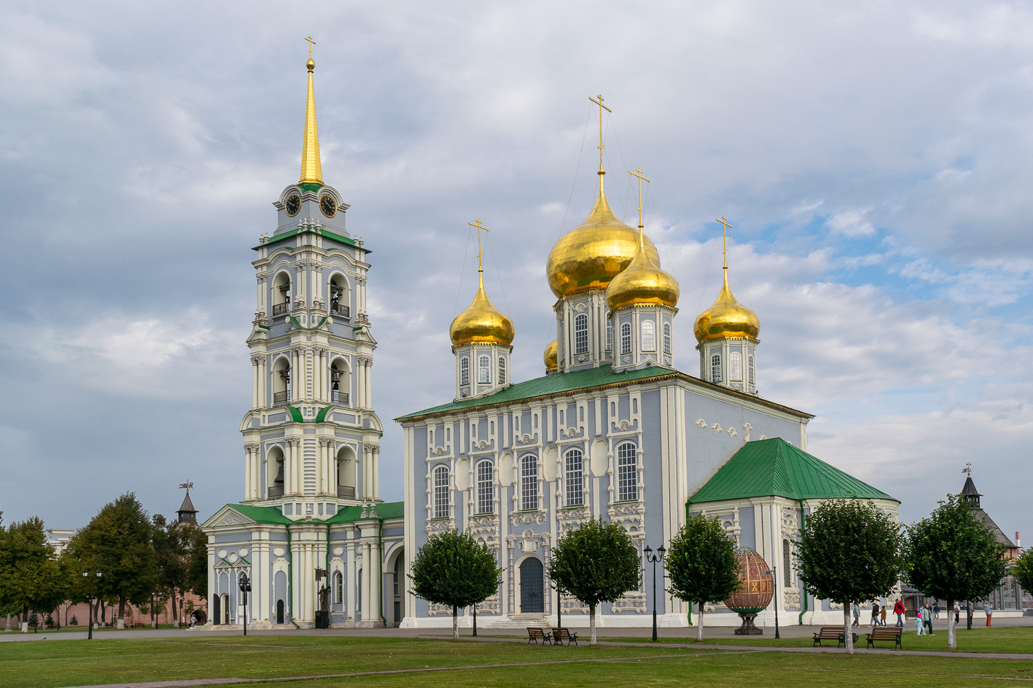 Тула, Менделеевская улица, 8/1; Менделеевская улица, 8/2