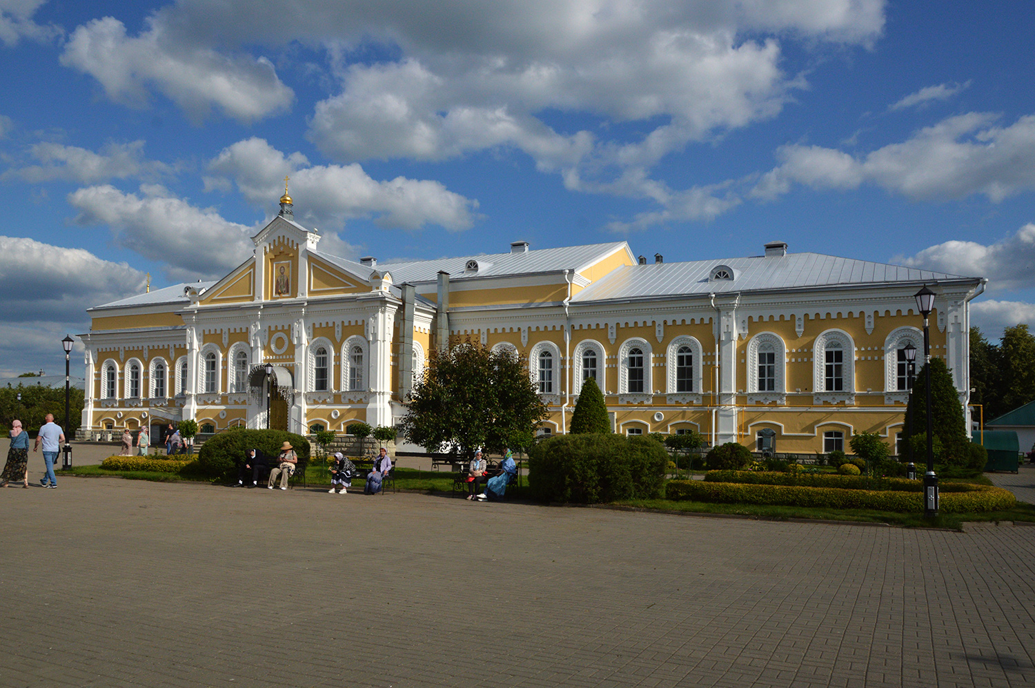 Дивеево, Школьная улица, 9