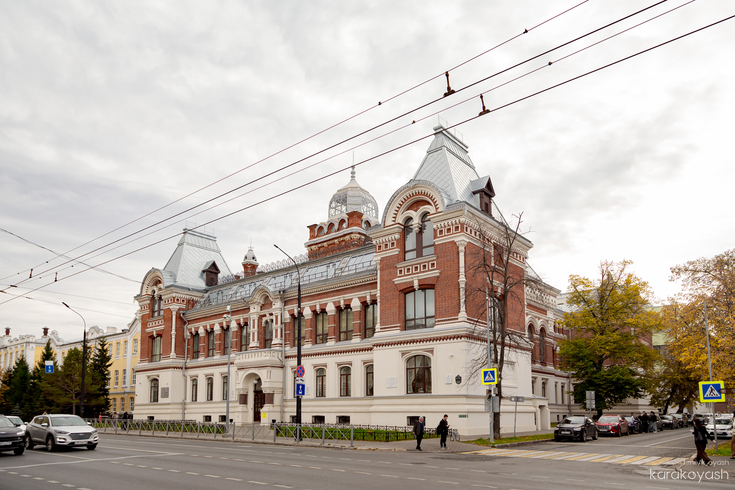 Казань, Улица Карла Маркса, 70 / Улица Толстого, 10