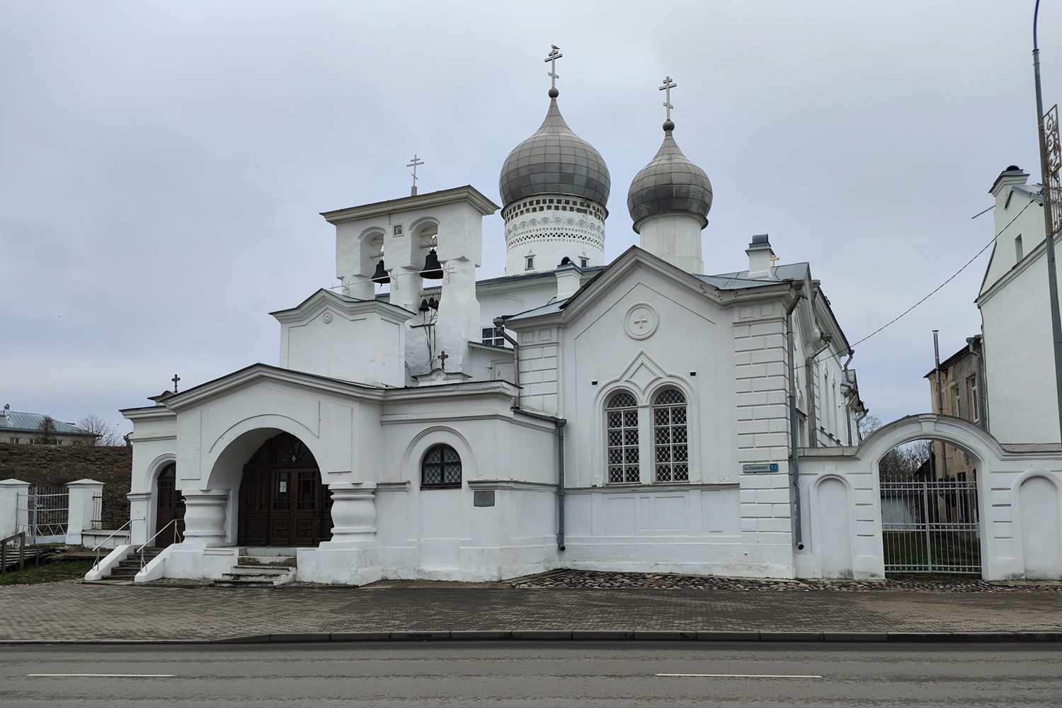 Псков, Улица Леона Поземского, 53