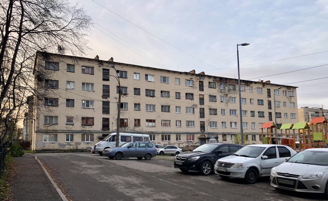 Мурманск, Улица Подстаницкого, 18