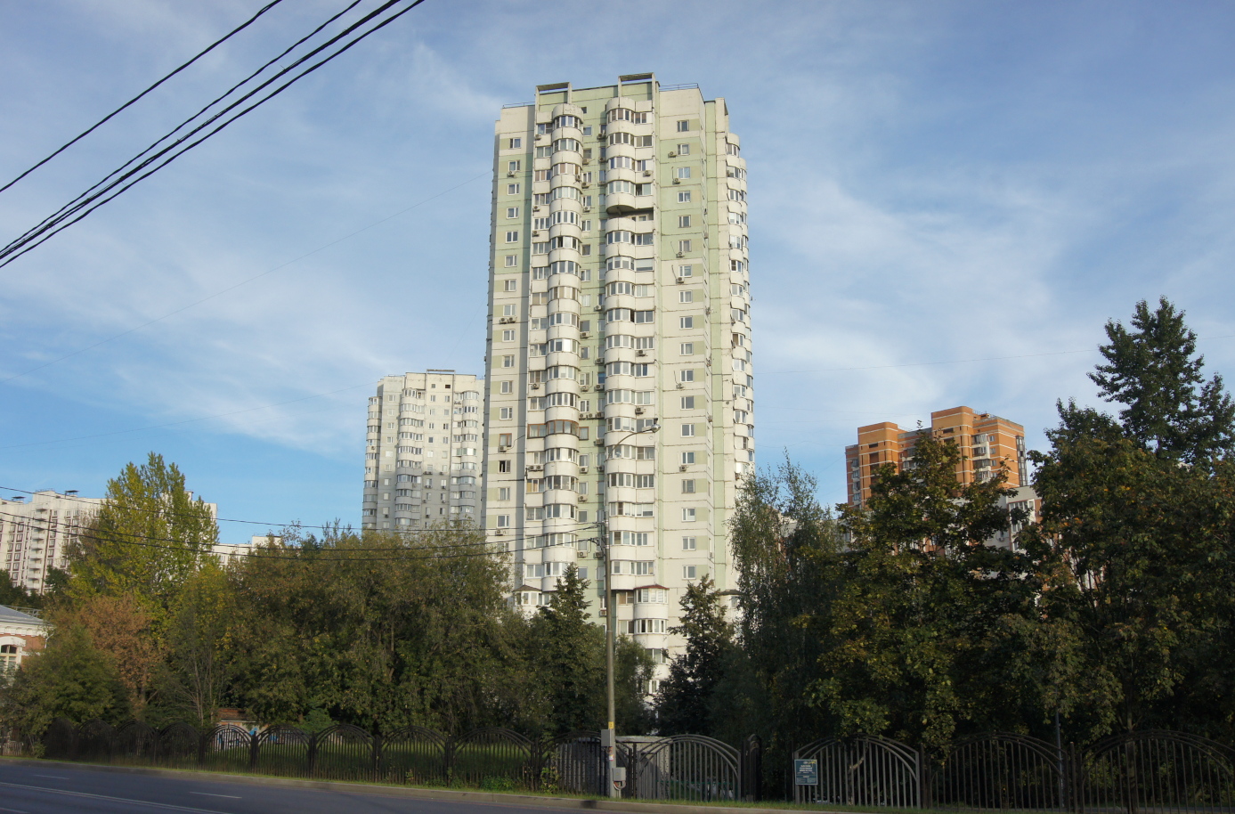 Moskau, Улица Верхние Поля, 8