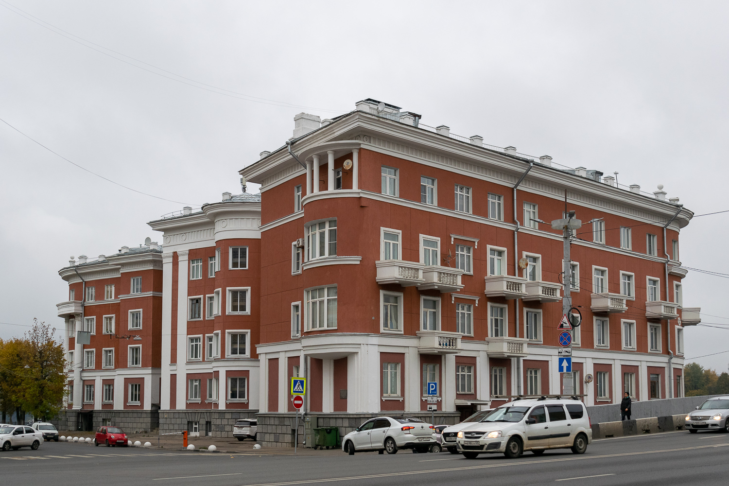 Тверь, Набережная Степана Разина, 2 Тверь, Набережная Степана Разина, 2