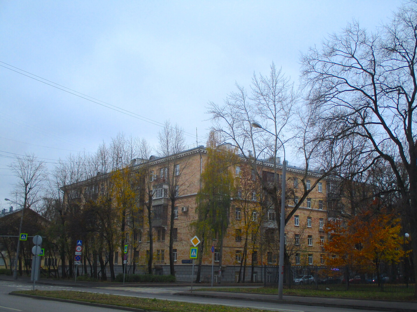 Moskva, 1-я Владимирская улица, 22 корп. 1