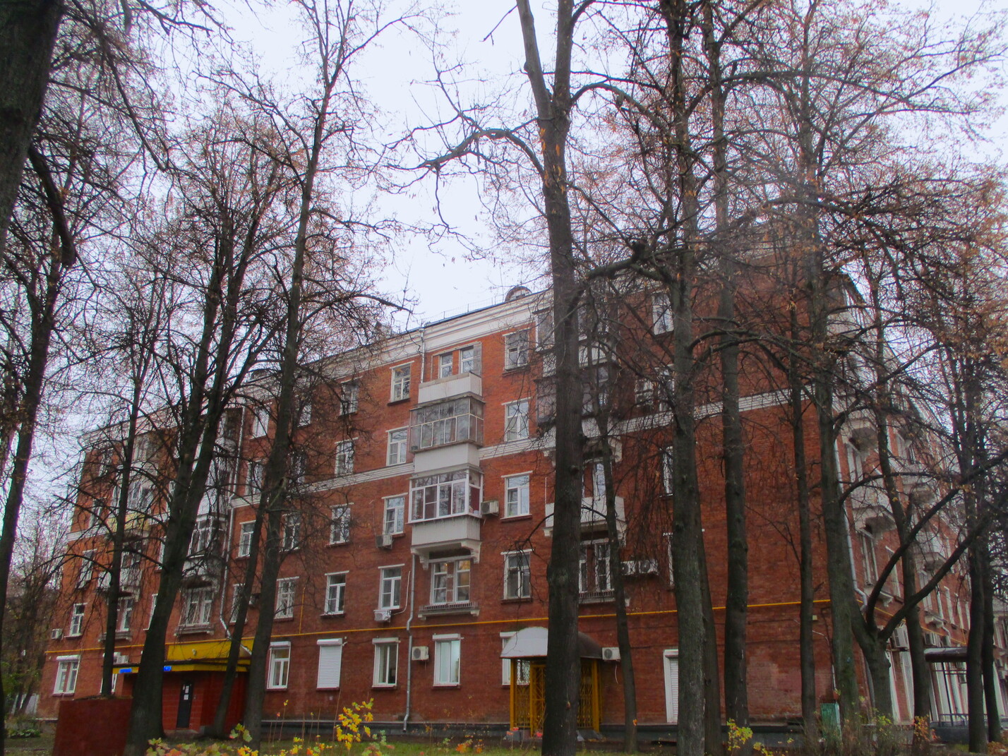Москва, 1-я Владимирская улица, 33 корп. 1 Москва, 1-я Владимирская улица, 33 корп. 1