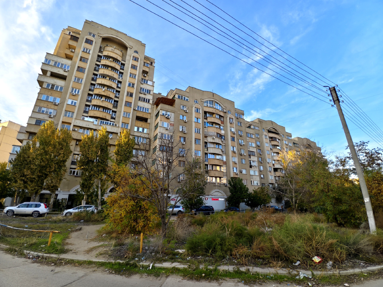 Астрахань, Румынская улица, 9 корп. 1; Румынская улица, 9 корп. 2