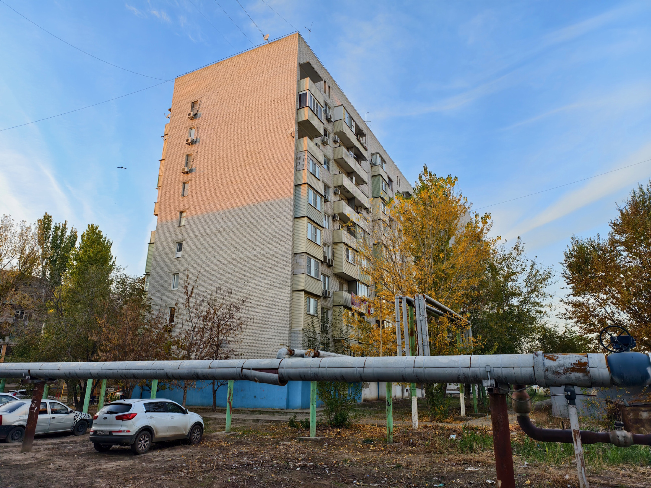 Астрахань, Румынская улица, 16 (5 секция)