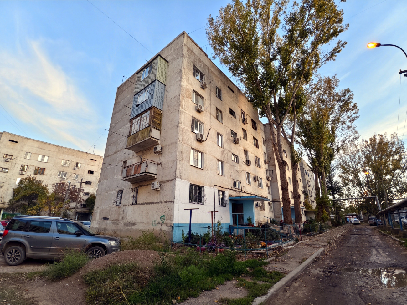 Астрахань, Профсоюзная улица, 8 корп. 2